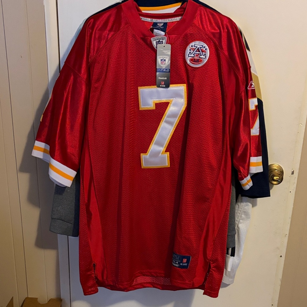 Kansas City chiefs players Jersey size 54
